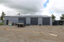 Lockup shed with 3 bays NZ